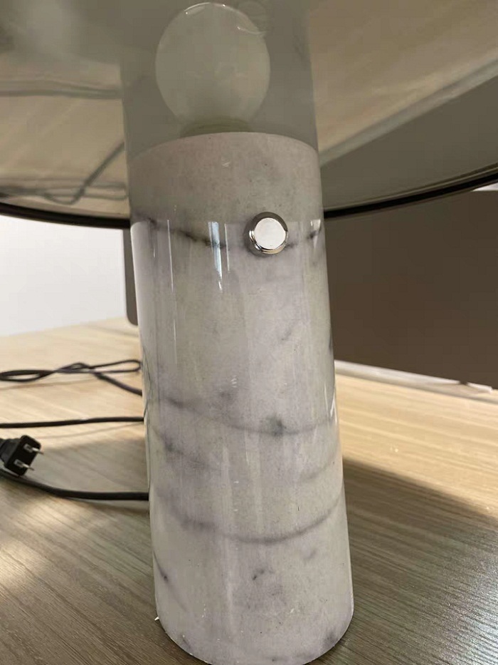 Cấu tạo đèn bàn Snoopy hình cây nấm